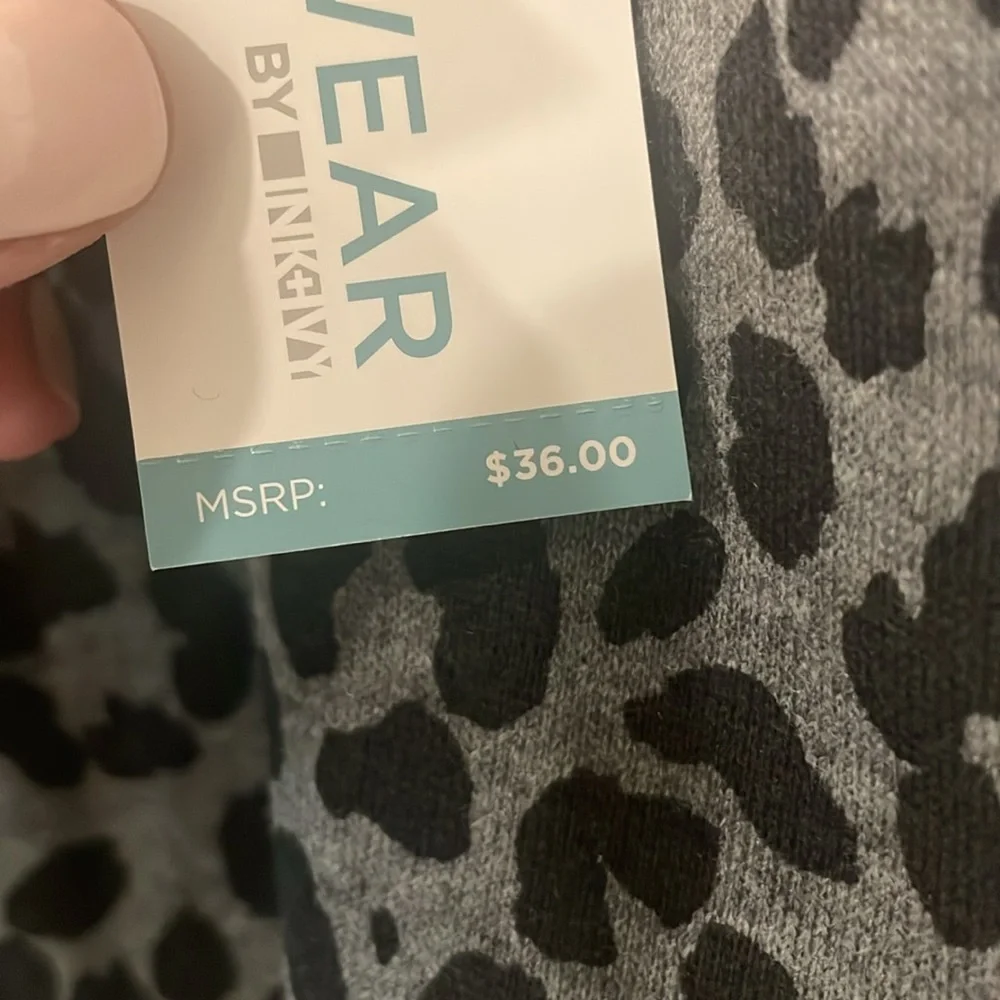 Tank - Picture 4 of 4